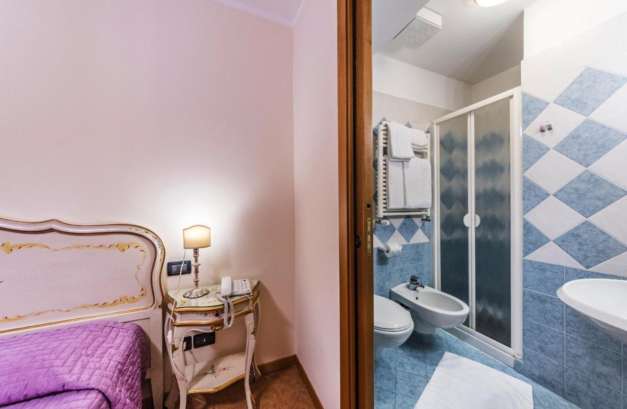 Ca' Leon D'Oro Hotel Venesia Bagian luar foto
