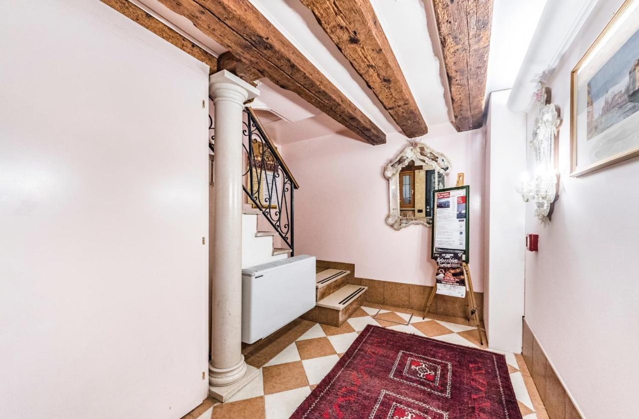 Ca' Leon D'Oro Hotel Venesia Bagian luar foto